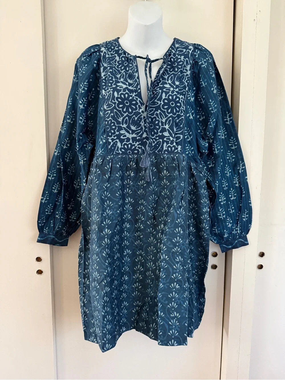Faherty Solstice mixed print boho mini dress tunic blue cottagecore small - Picture 2 of 10